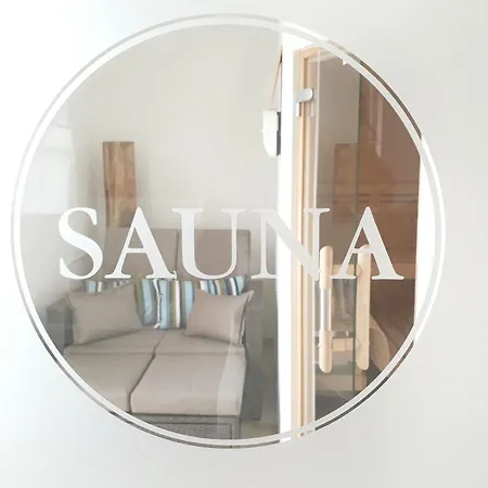 Strandhafer - Im Schwalzkiefernwald Zwischen Ostsee Und Bodden Lejlighed *